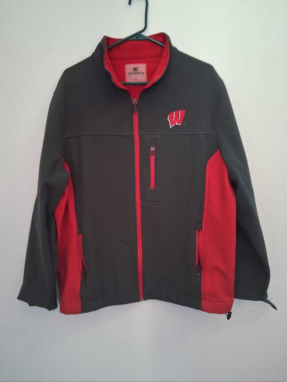 NCAA Wisconsin Badgers Colosseum Full Zip Soft Shell Jacket Gray Red Mens Large